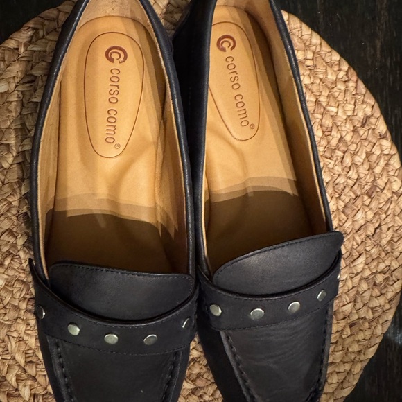 Corso Como Bashia Black Leather Flats Loafers with Rivets ~ Women's Size 9.5 - Picture 3 of 4